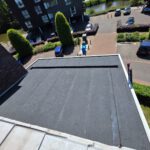 Zwarte Bitumen dakdekking